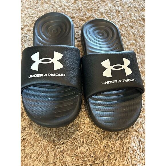 Under Armour Boys Slide Sandals Black Size 2 Casual Slip-On - Picture 2 of 6